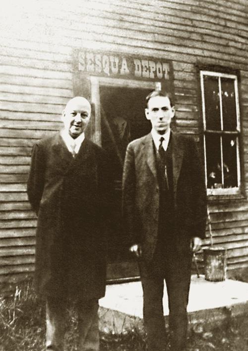 WH Pugmire and HP Lovecraft!